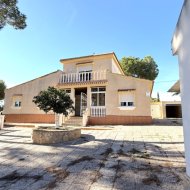 Resale - Villa -
Pilar de la Horadada - Costa Blanca Sur