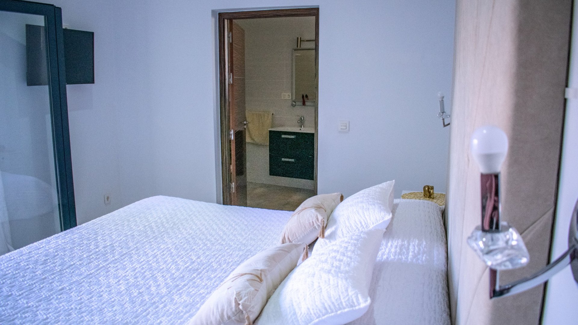 Resale - Villa -
Pilar de la Horadada - Torre de la Horadada