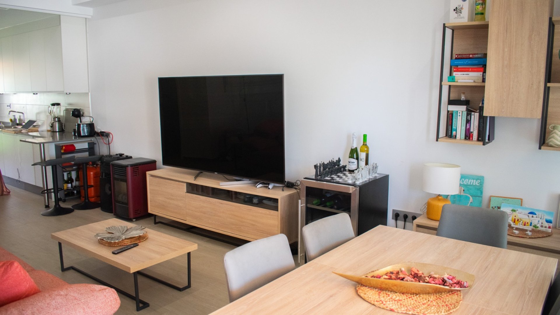 Resale - Villa -
Pilar de la Horadada - Torre de la Horadada