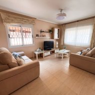 Resale - Villa -
Pilar de la Horadada