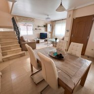 Resale - Villa -
Pilar de la Horadada