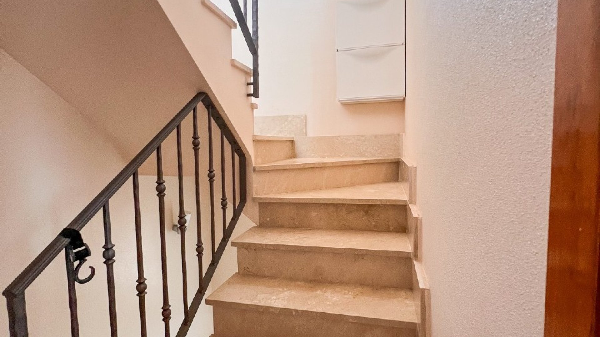 Resale - Villa -
Pilar de la Horadada