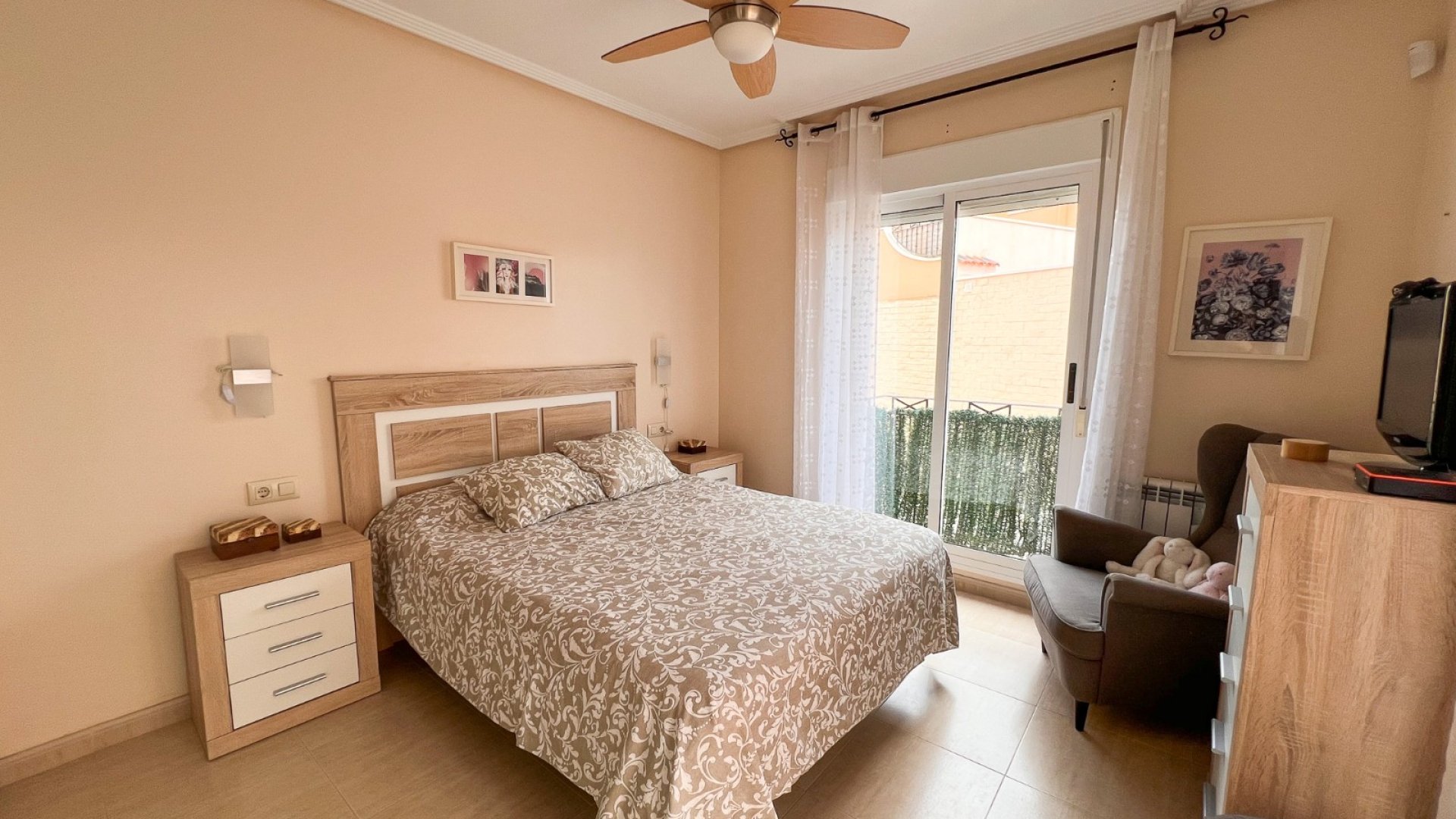 Resale - Villa -
Pilar de la Horadada