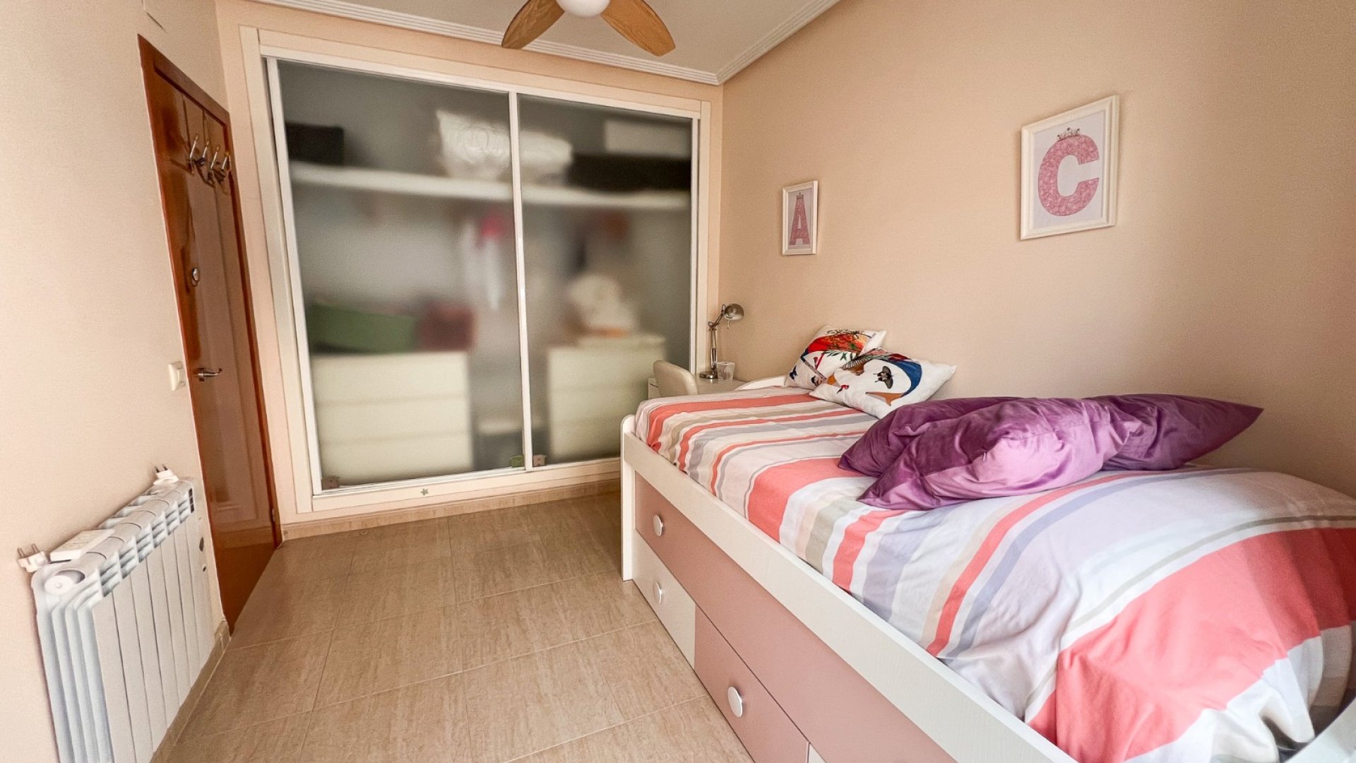 Resale - Villa -
Pilar de la Horadada