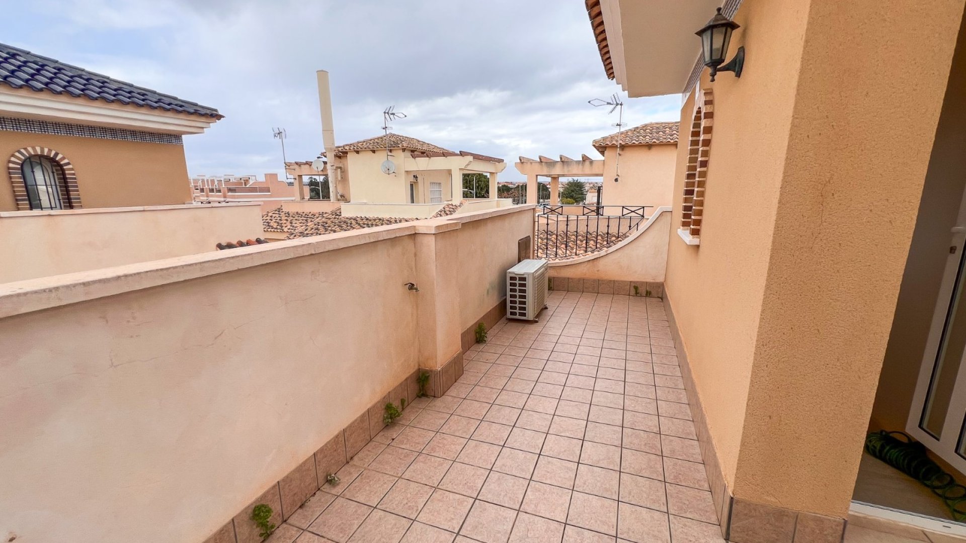 Resale - Villa -
Pilar de la Horadada