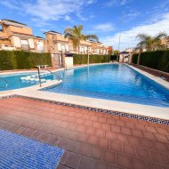 Resale - Villa -
Pilar de la Horadada