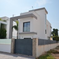 Resale - Villa -
Pilar de la Horadada
