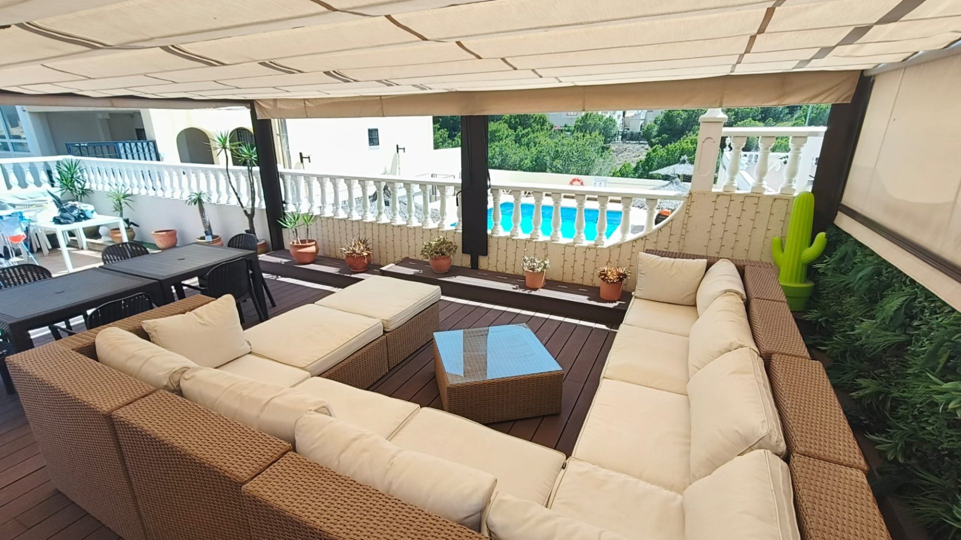 Resale - Villa -
Playa Flamenca - Orihuela Costa
