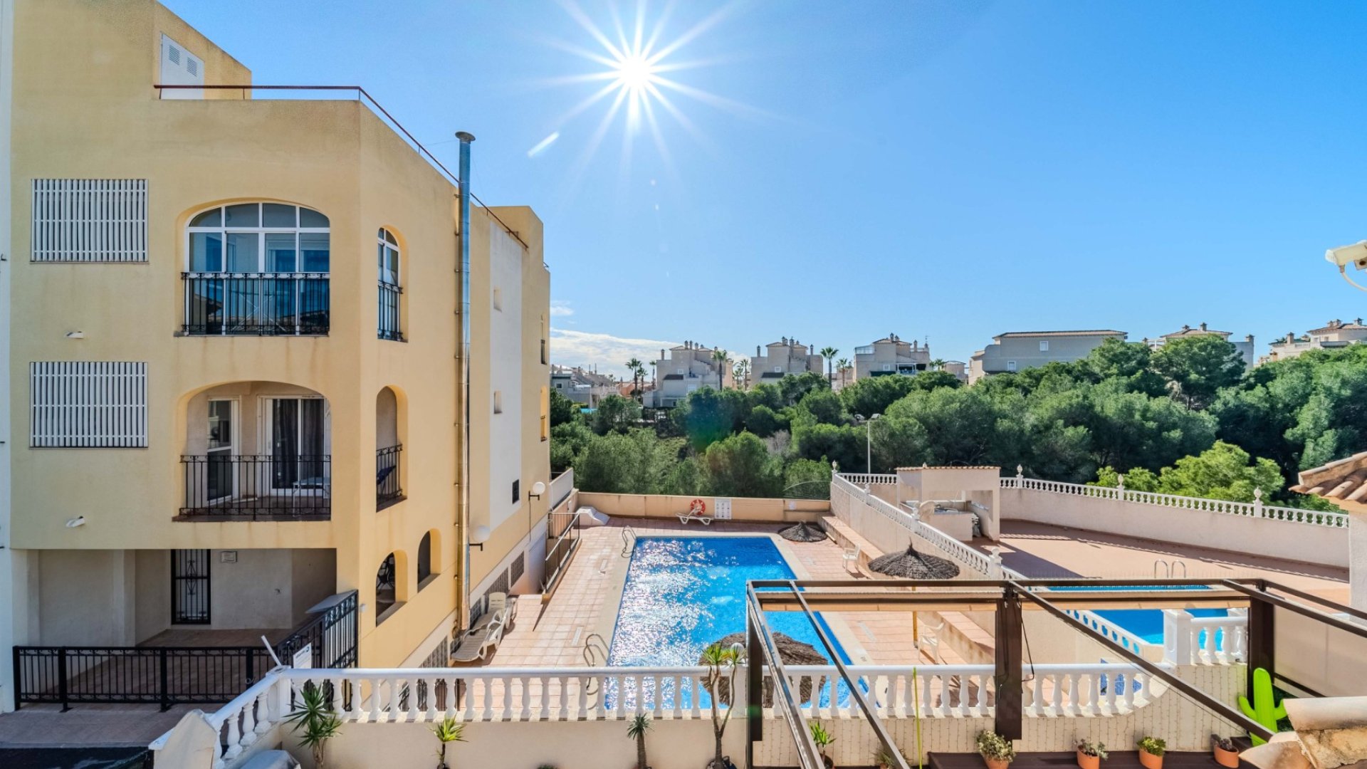 Resale - Villa -
Playa Flamenca - Orihuela Costa
