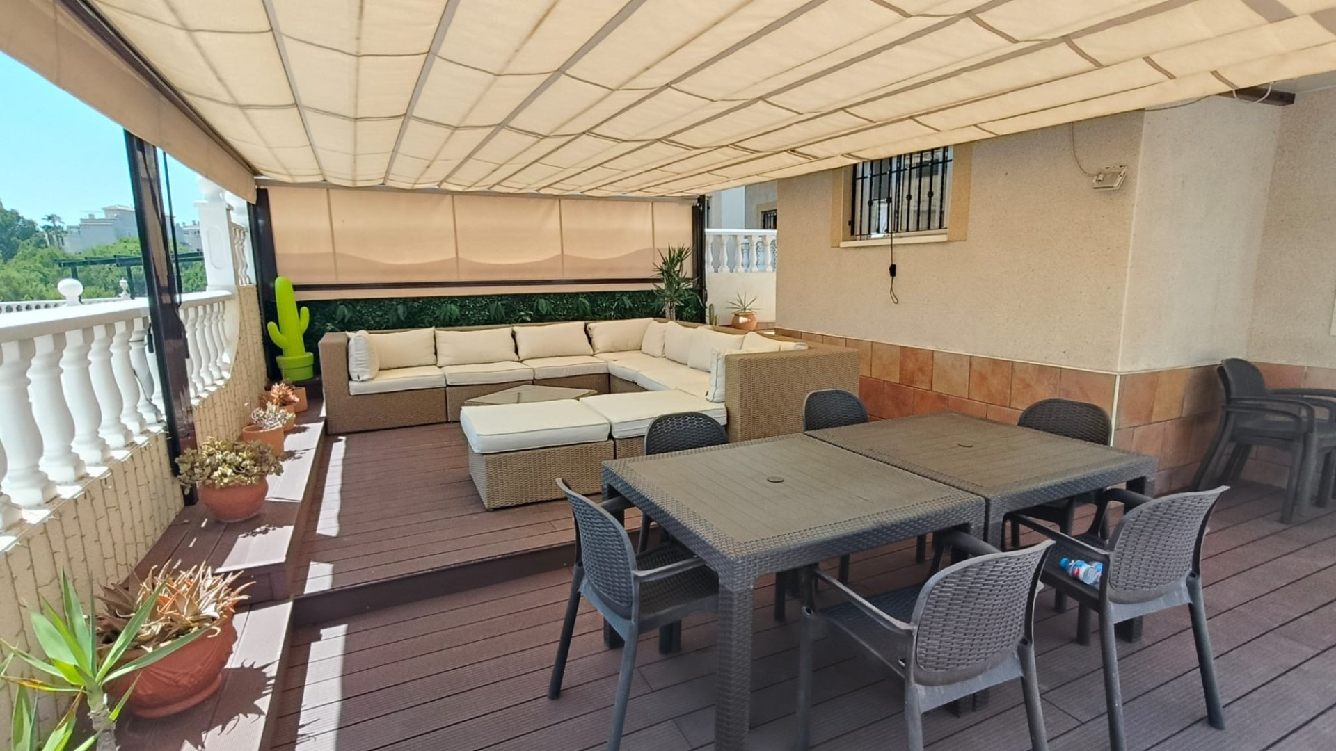 Resale - Villa -
Playa Flamenca - Orihuela Costa