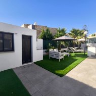 Resale - Villa -
Polop - Alberca