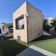Resale - Villa -
Polop - Alberca