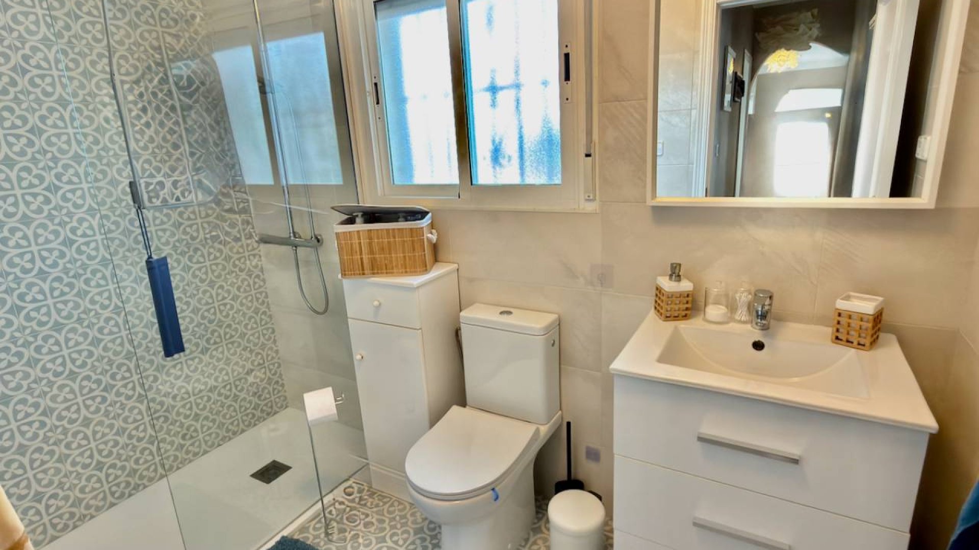 Resale - Villa -
Rafal