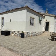 Resale - Villa -
Rafal