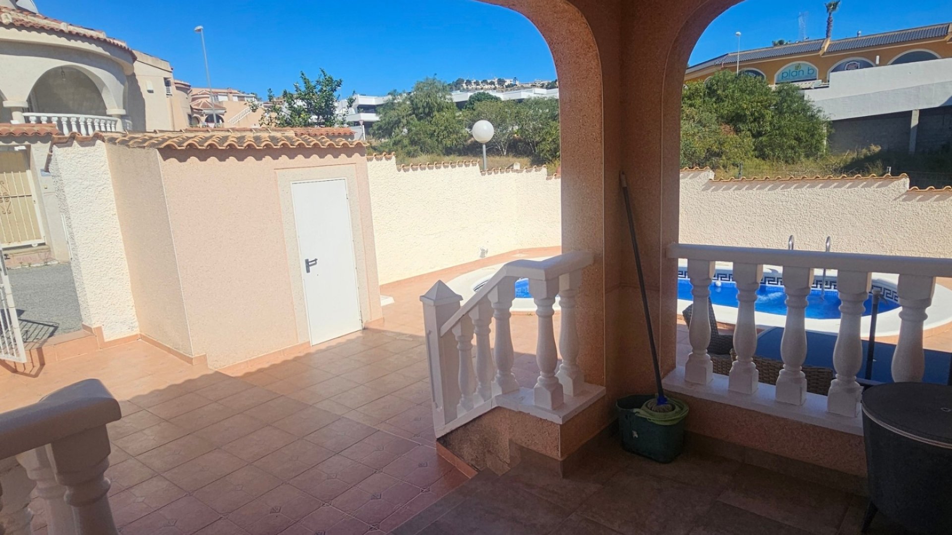Resale - Villa -
Rojales - Benimar