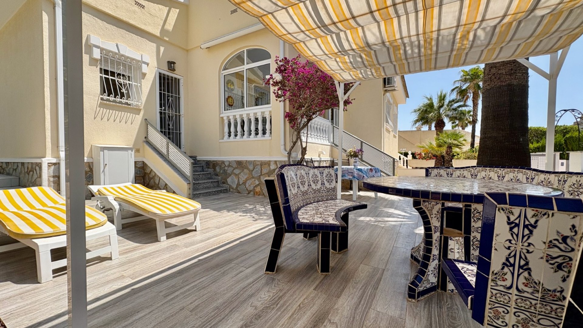 Resale - Villa -
Rojales - Ciudad Quesada