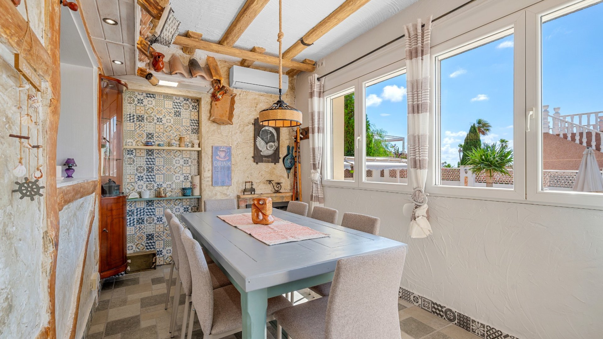 Resale - Villa -
Rojales - Costa Blanca