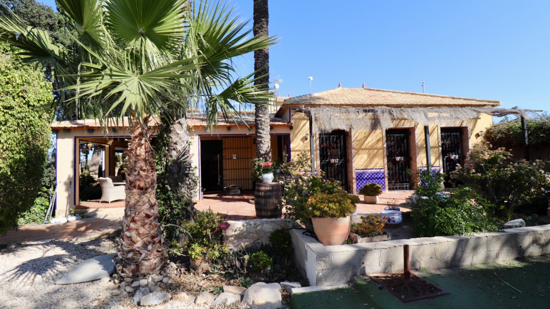 Resale - Villa -
Rojales - Heredades