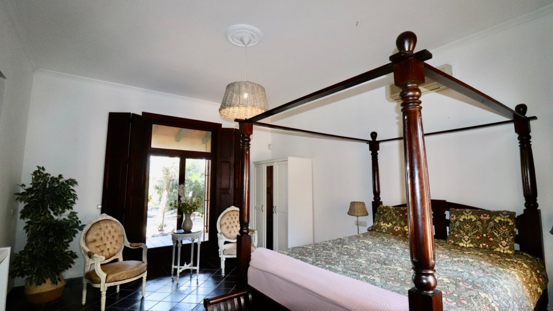 Resale - Villa -
Rojales - Heredades