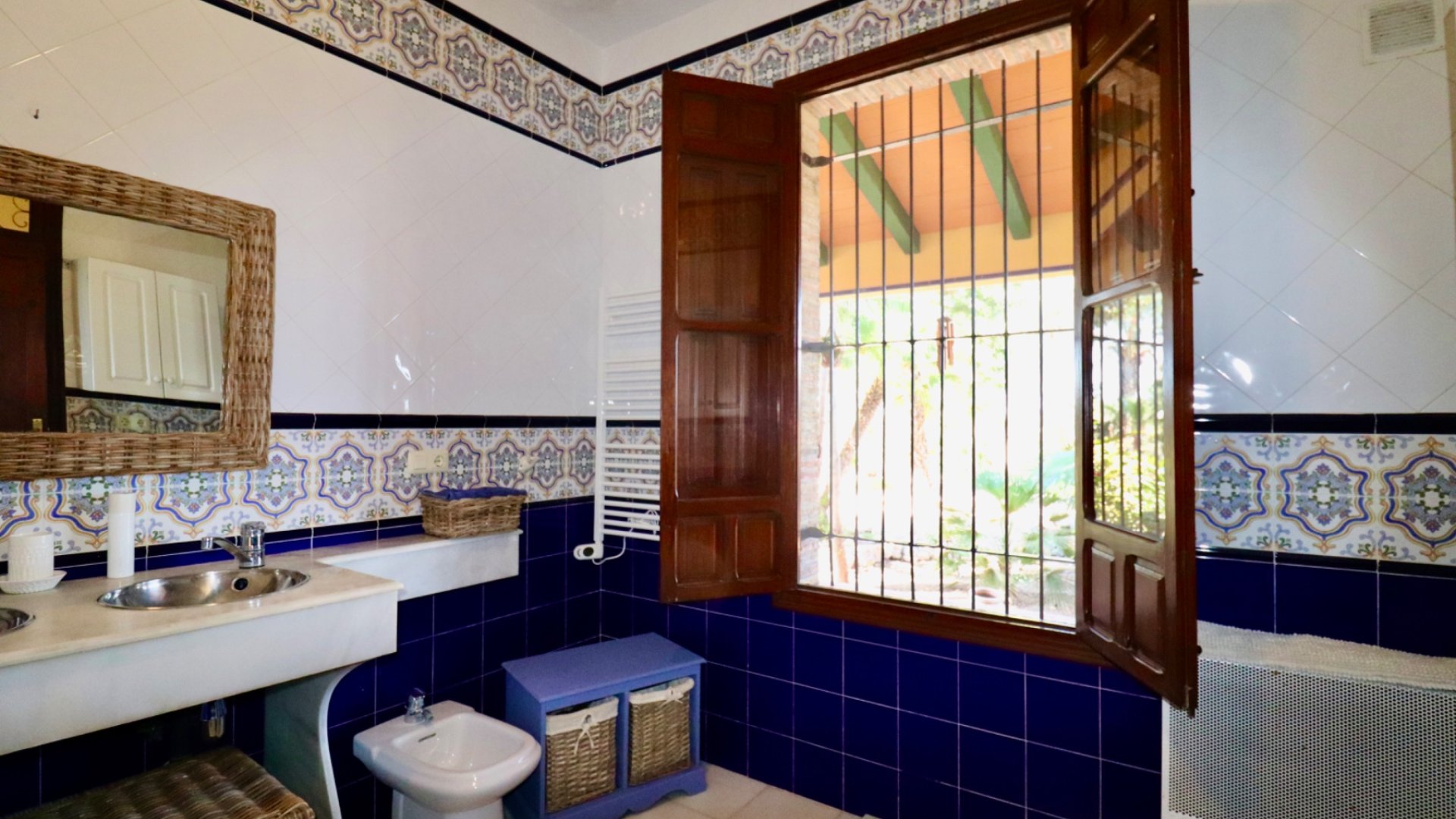 Resale - Villa -
Rojales - Heredades