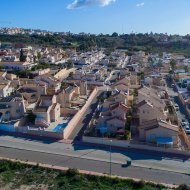 Resale - Villa -
Rojales - Pueblo