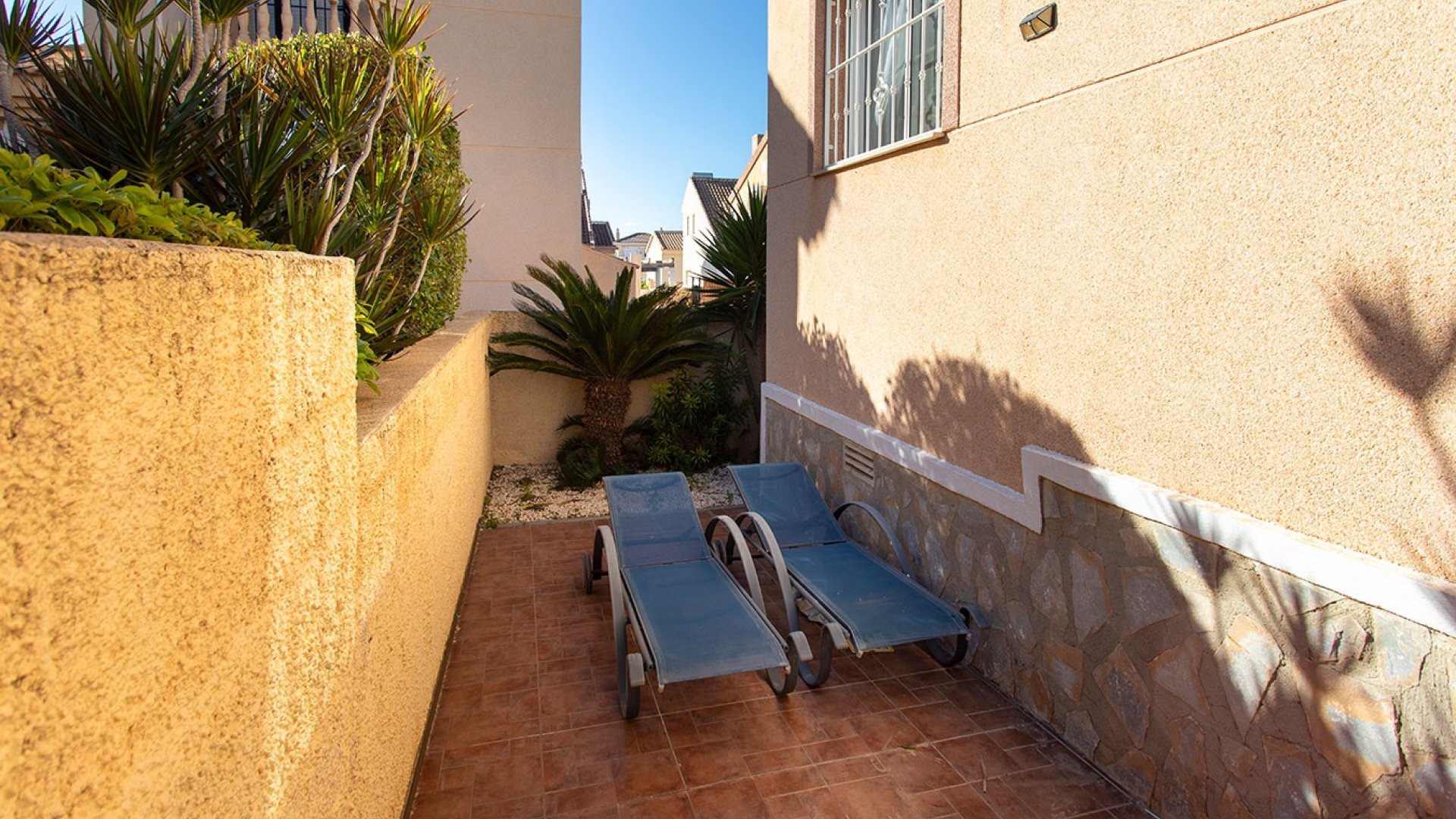 Resale - Villa -
Rojales - Pueblo