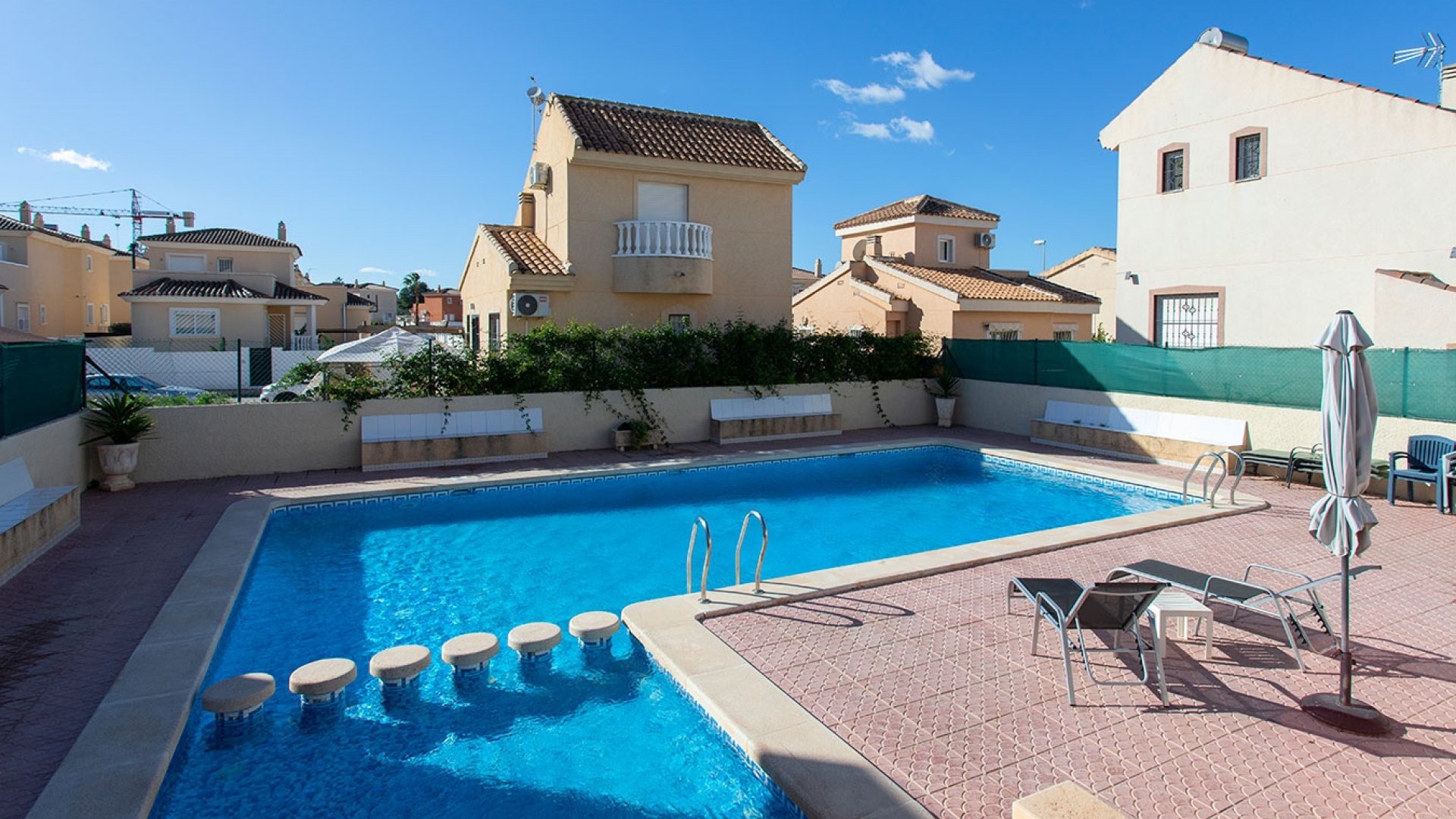 Resale - Villa -
Rojales - Pueblo