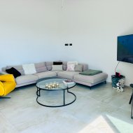 Resale - Villa -
Rojales