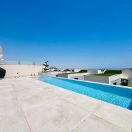 Resale - Villa -
Rojales