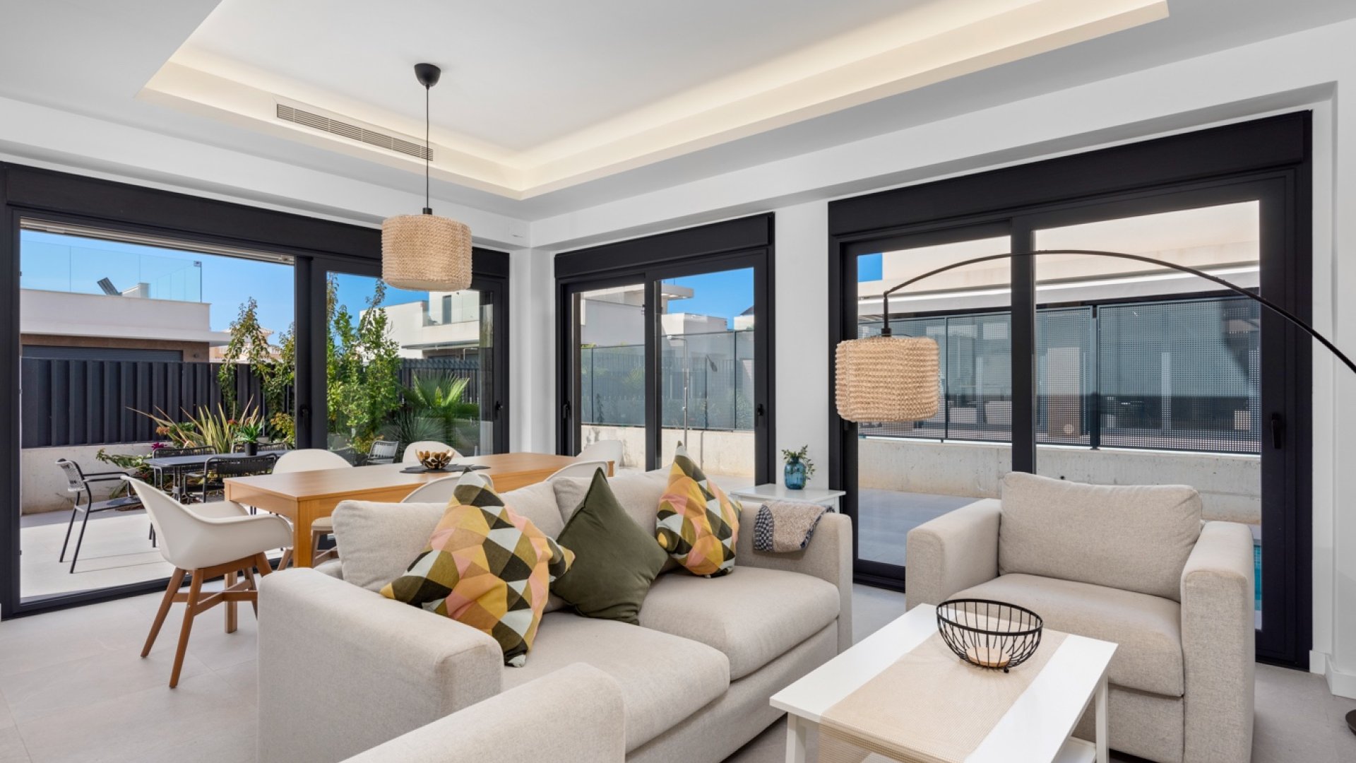 Resale - Villa -
San Fulgencio - La Marina