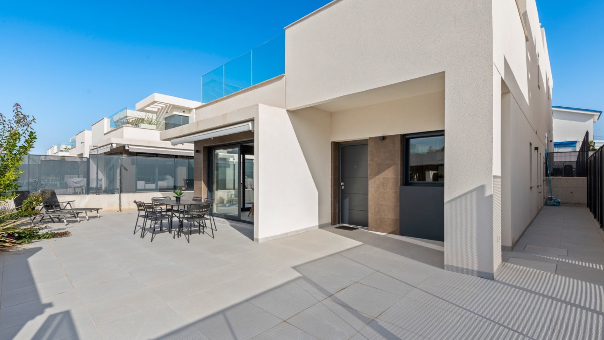 Resale - Villa -
San Fulgencio - La Marina