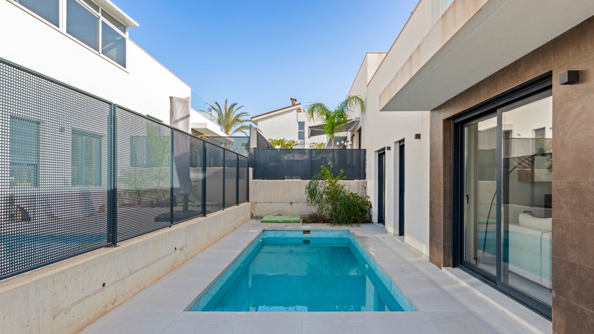 Resale - Villa -
San Fulgencio - La Marina