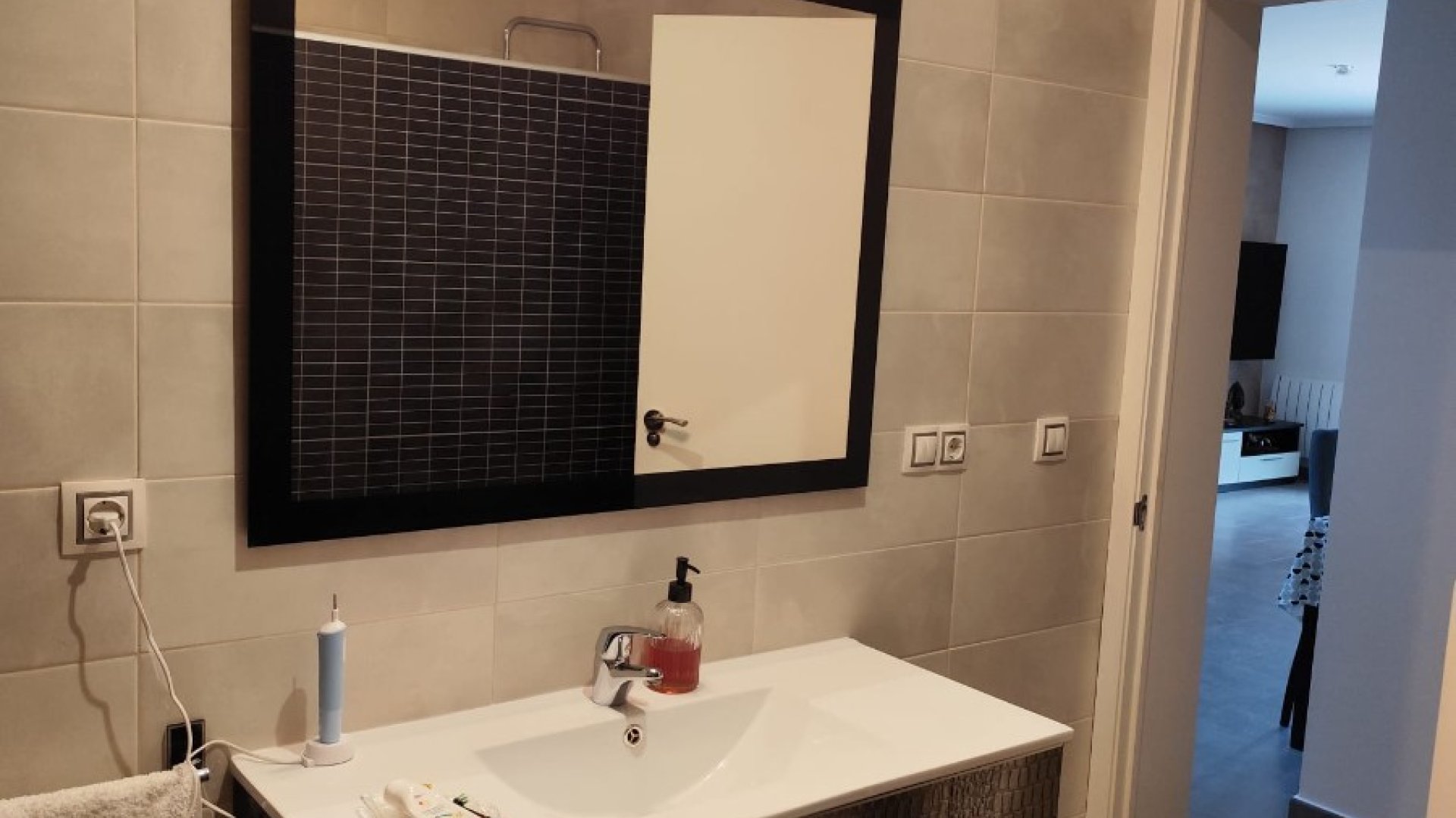 Resale - Villa -
San Fulgencio - La Marina