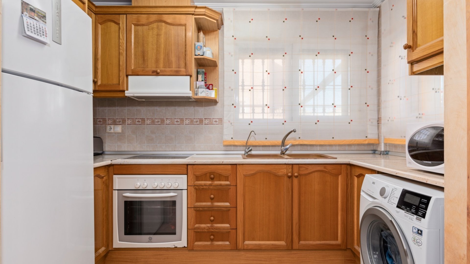 Resale - Villa -
San Fulgencio - La Marina