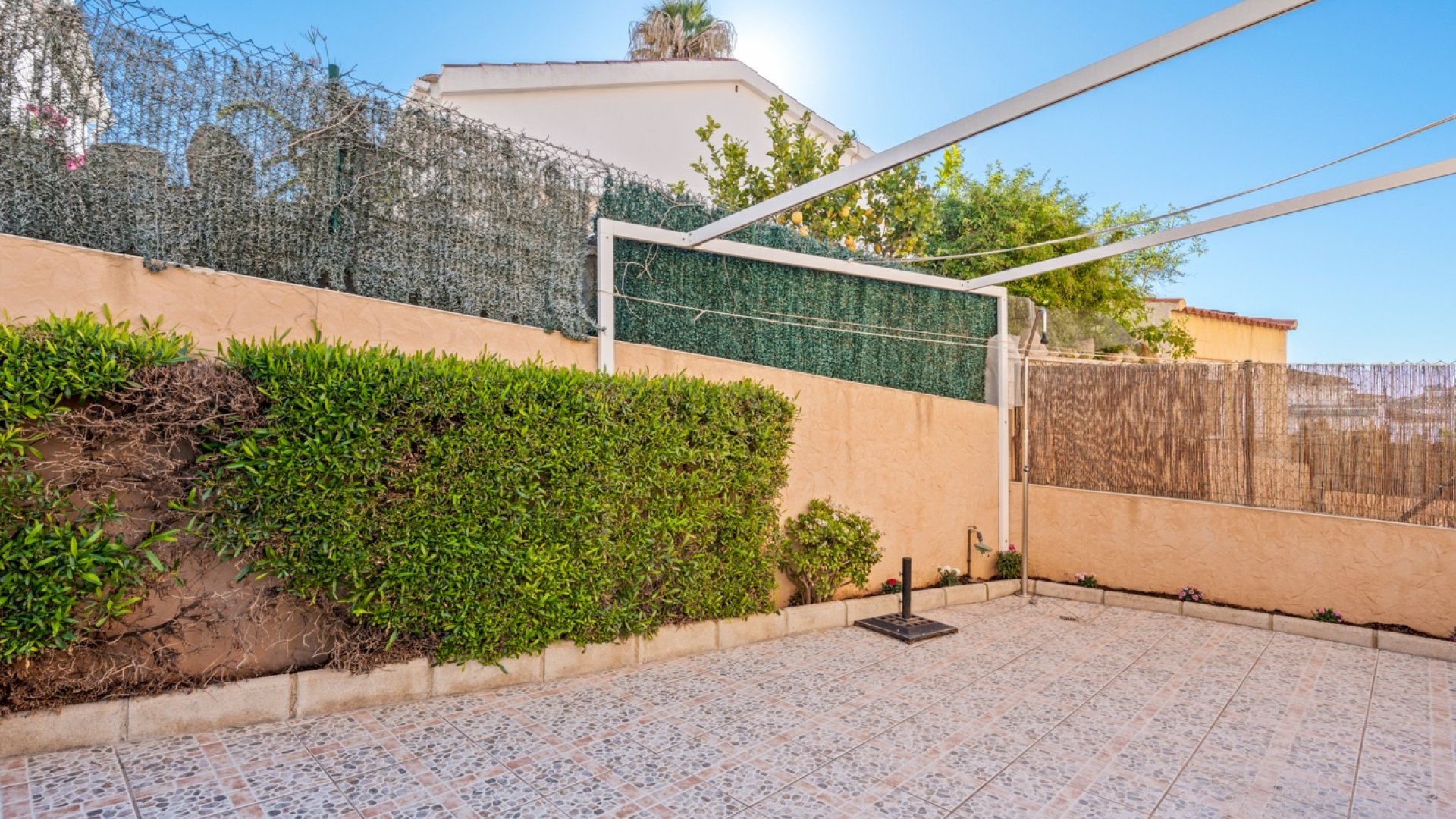 Resale - Villa -
San Fulgencio - La Marina