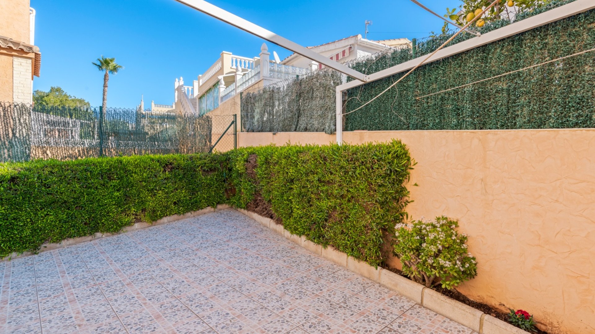 Resale - Villa -
San Fulgencio - La Marina