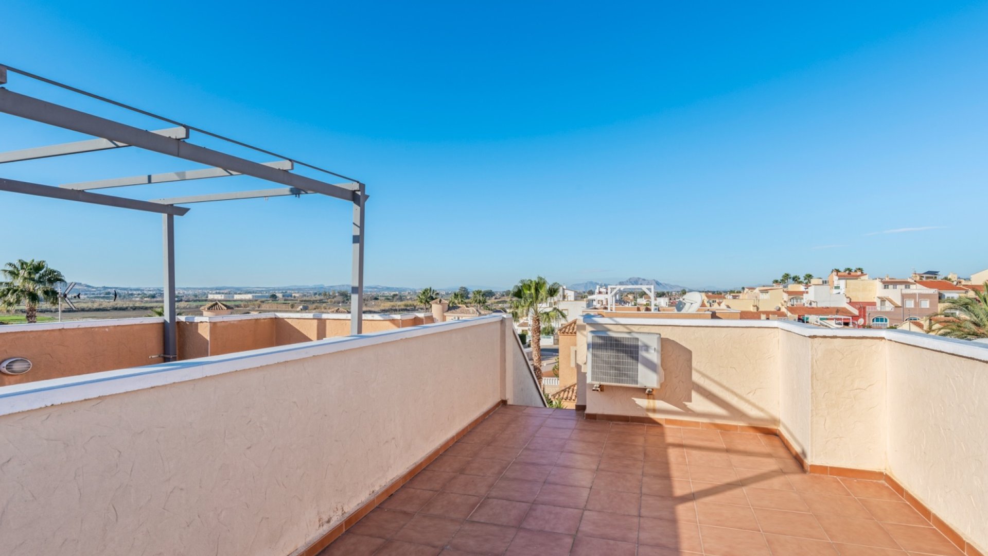 Resale - Villa -
San Fulgencio - La Marina
