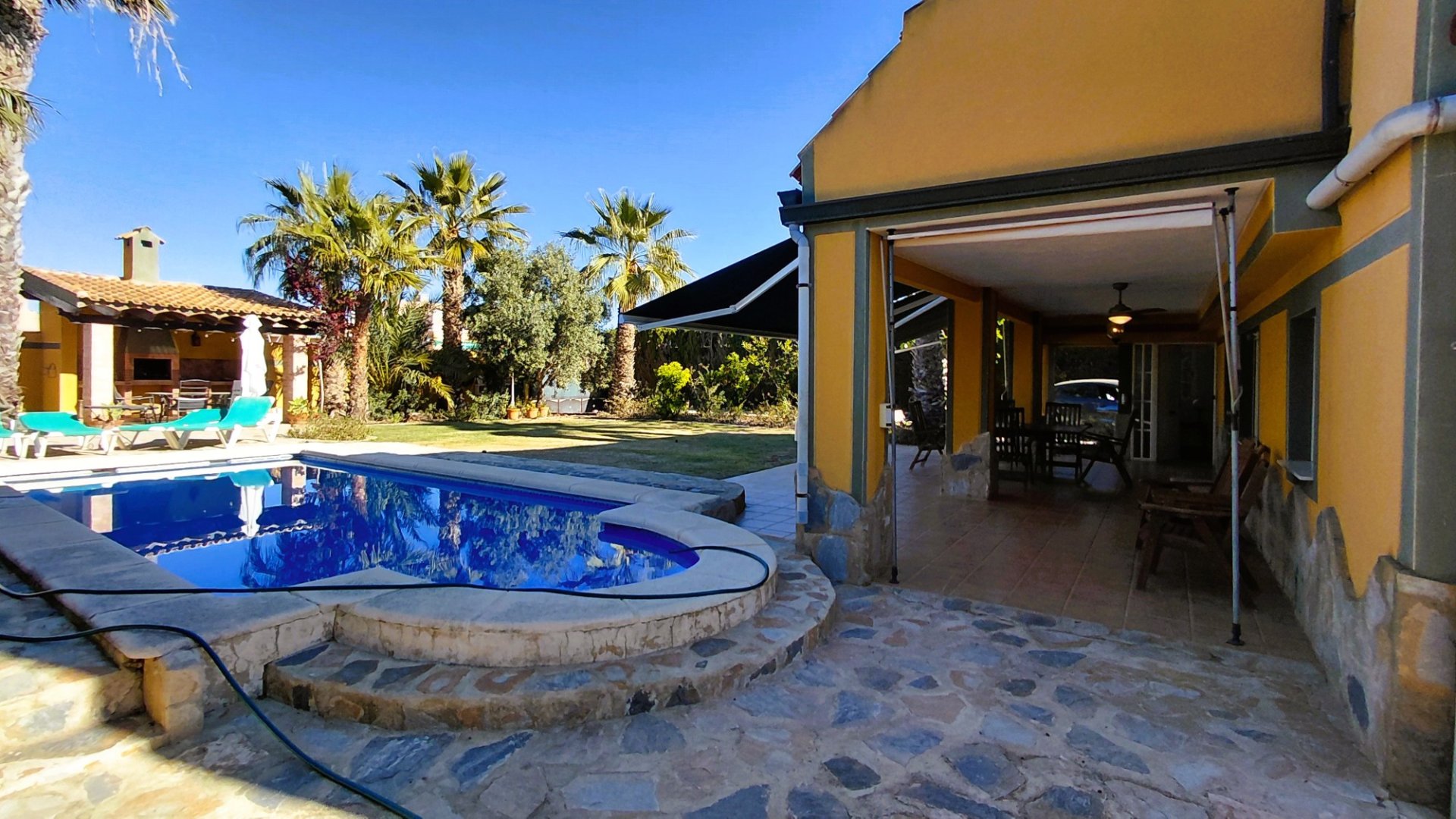 Resale - Villa -
San Fulgencio
