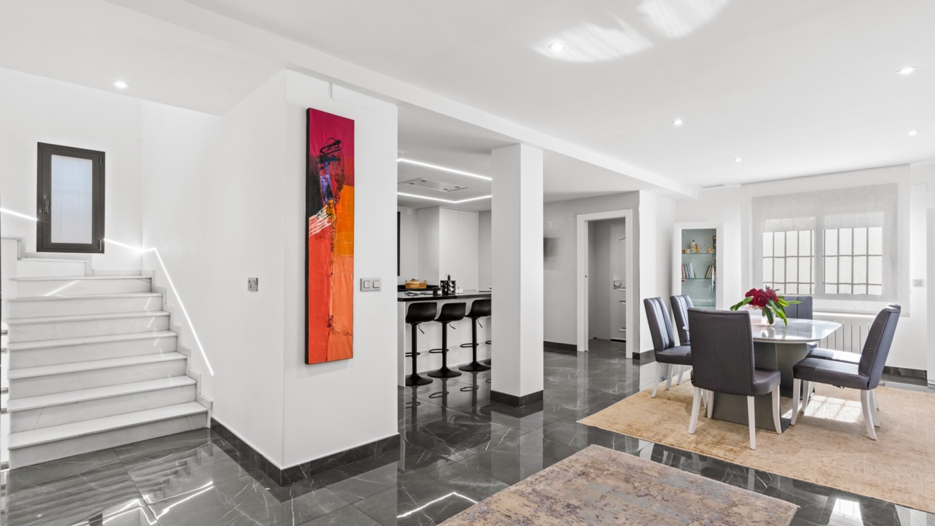 Resale - Villa -
San Juan - Frank Espinós