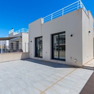 Resale - Villa -
San Miguel de Salinas - Orihuela Costa