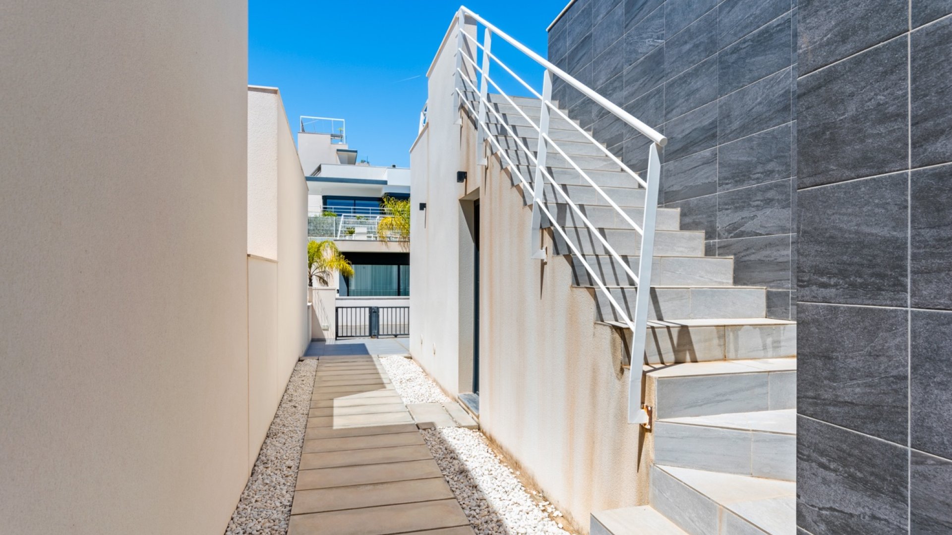 Resale - Villa -
San Miguel de Salinas - Orihuela Costa