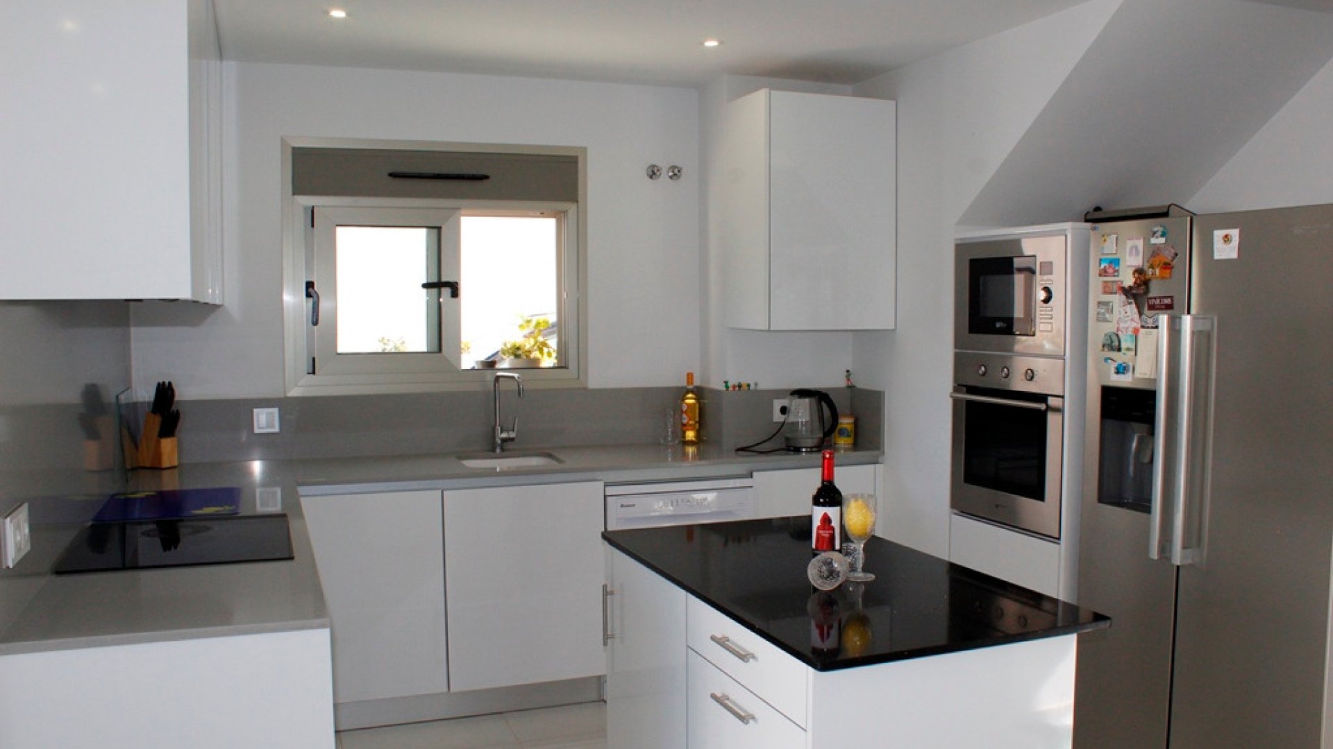 Resale - Villa -
San Miguel de Salinas