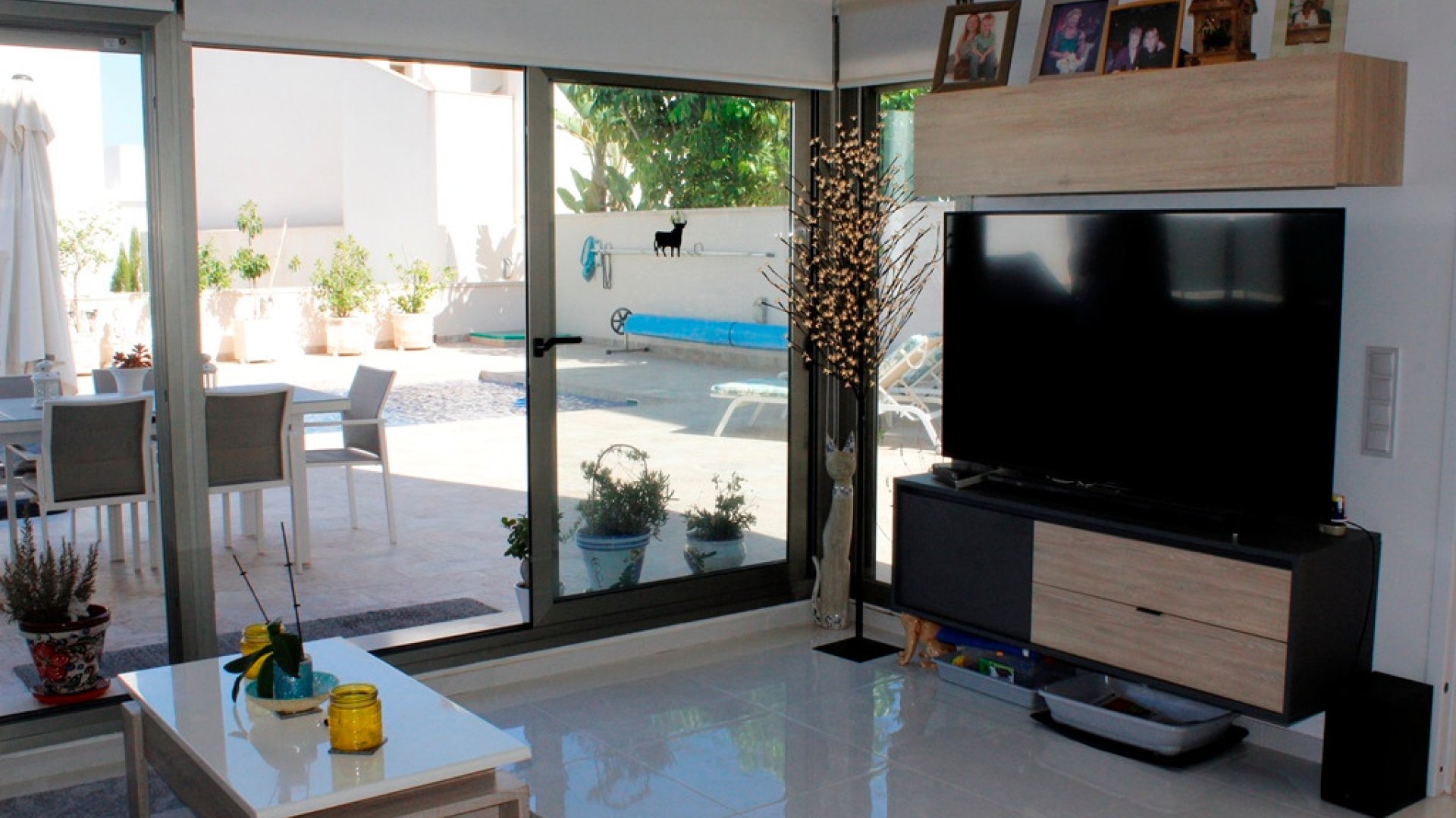 Resale - Villa -
San Miguel de Salinas