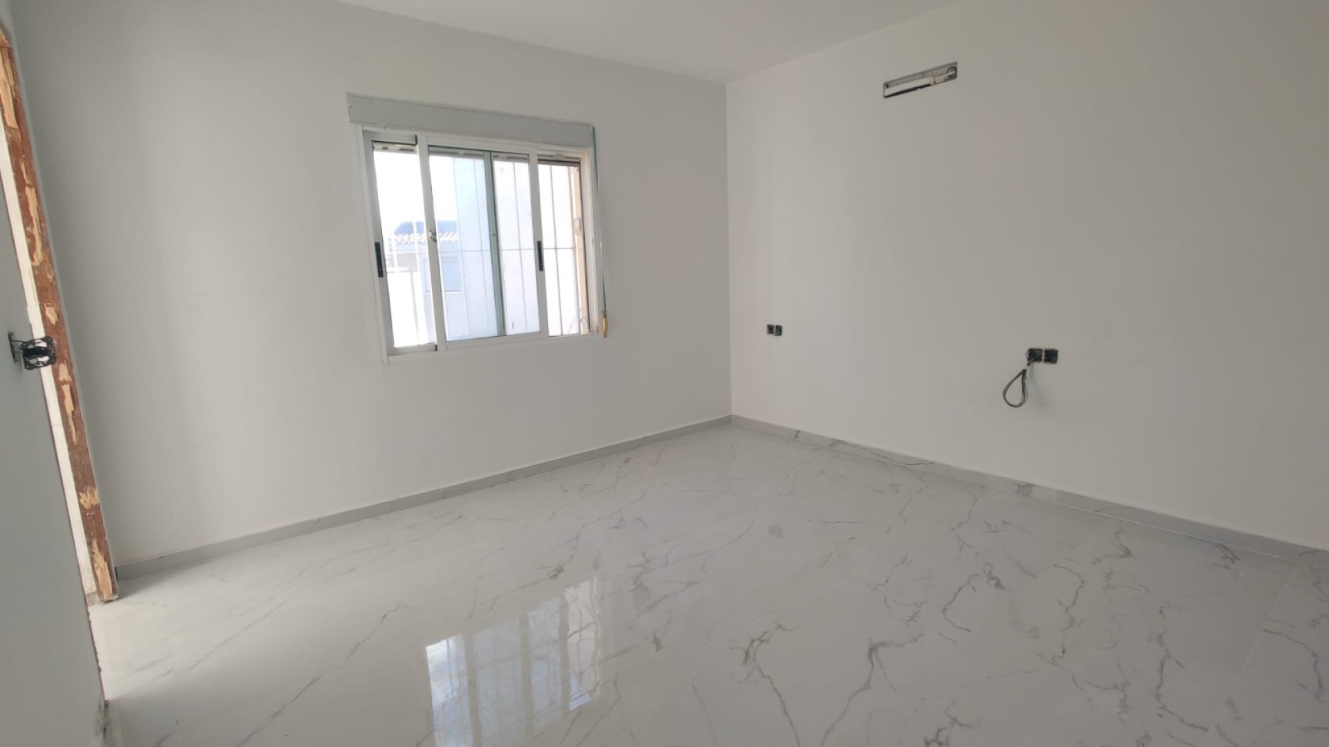 Resale - Villa -
San Miguel de Salinas