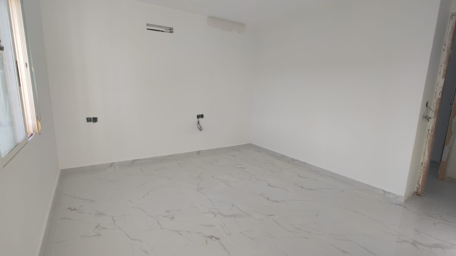 Resale - Villa -
San Miguel de Salinas