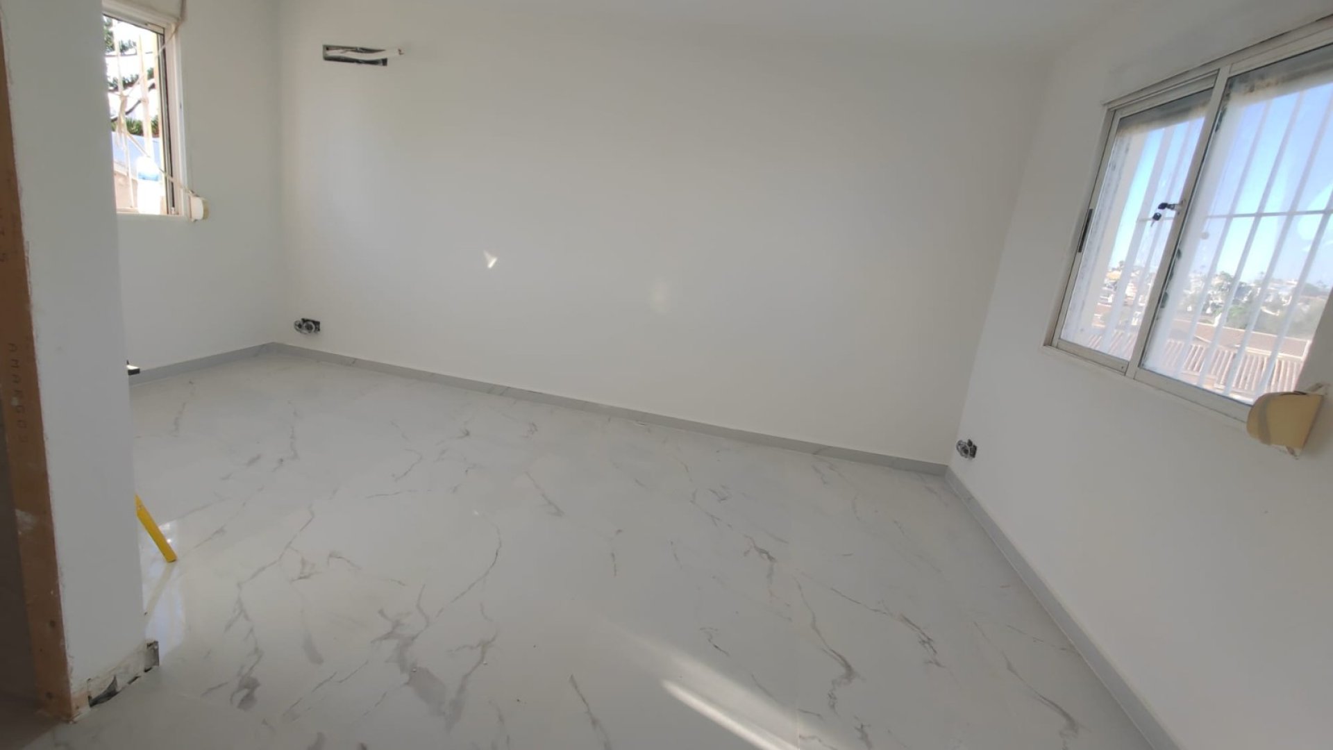 Resale - Villa -
San Miguel de Salinas