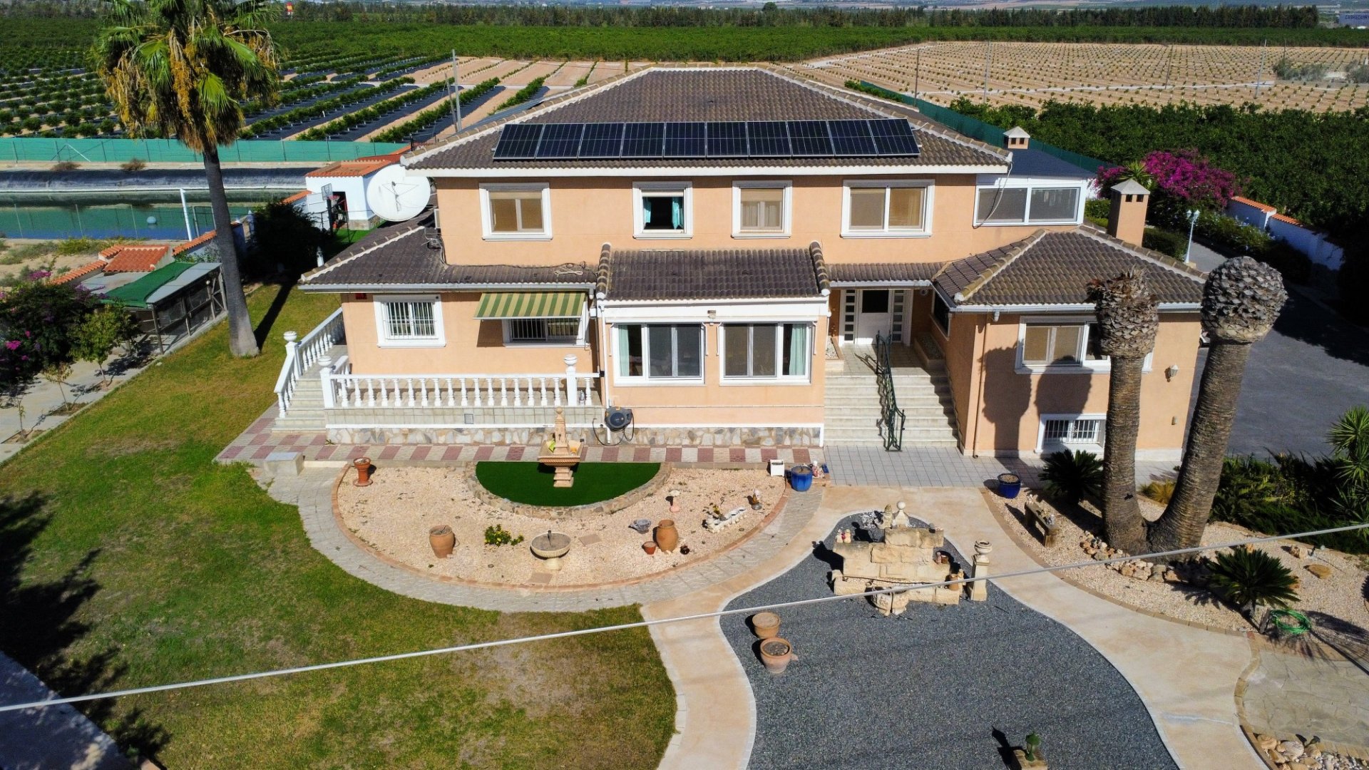 Resale - Villa -
San Miguel de Salinas