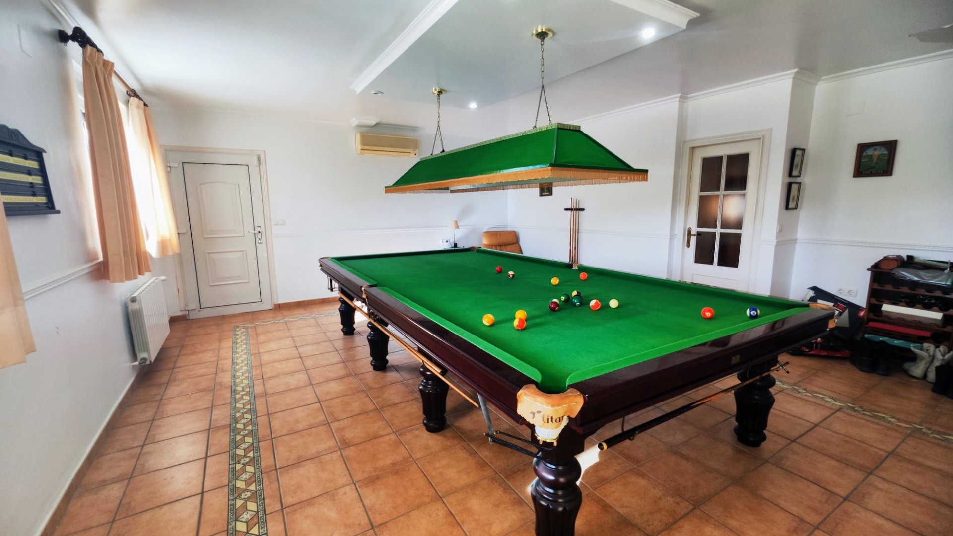 Resale - Villa -
San Miguel de Salinas