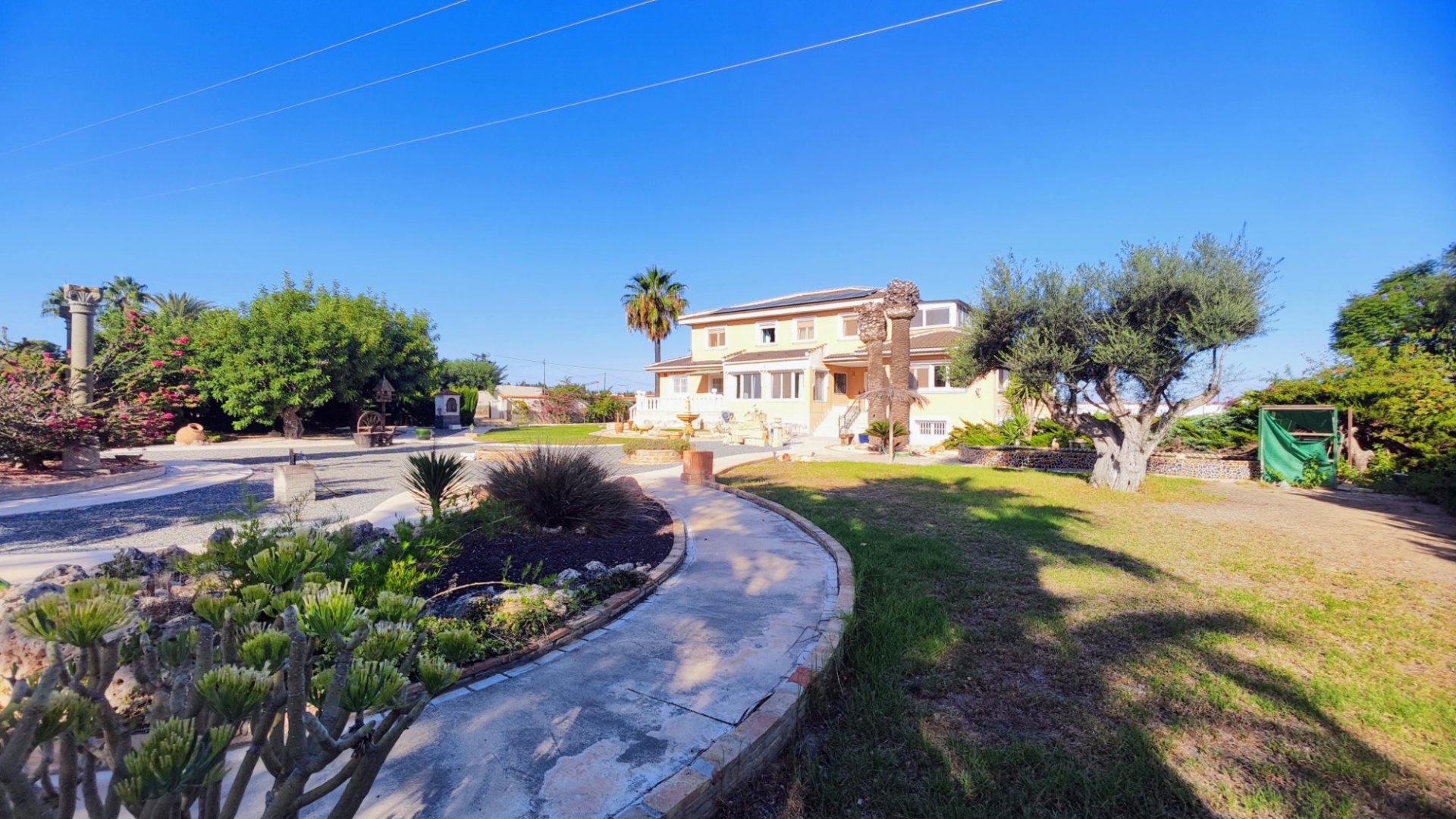 Resale - Villa -
San Miguel de Salinas