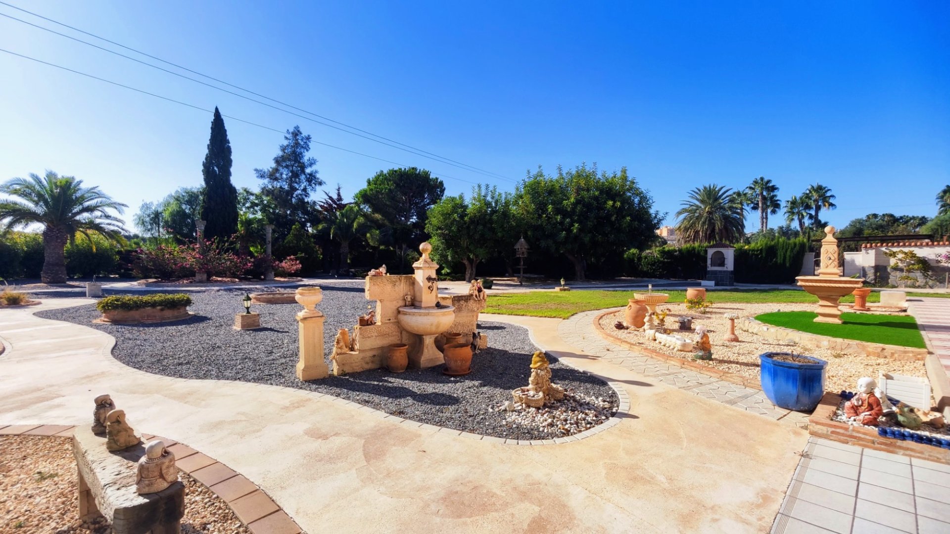 Resale - Villa -
San Miguel de Salinas